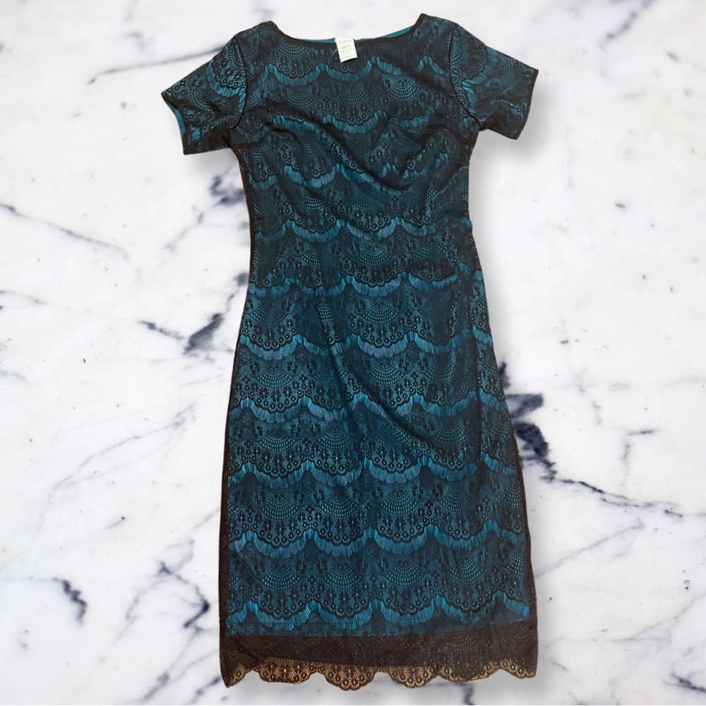 Shabby Apple vintage-inspired green lace dress